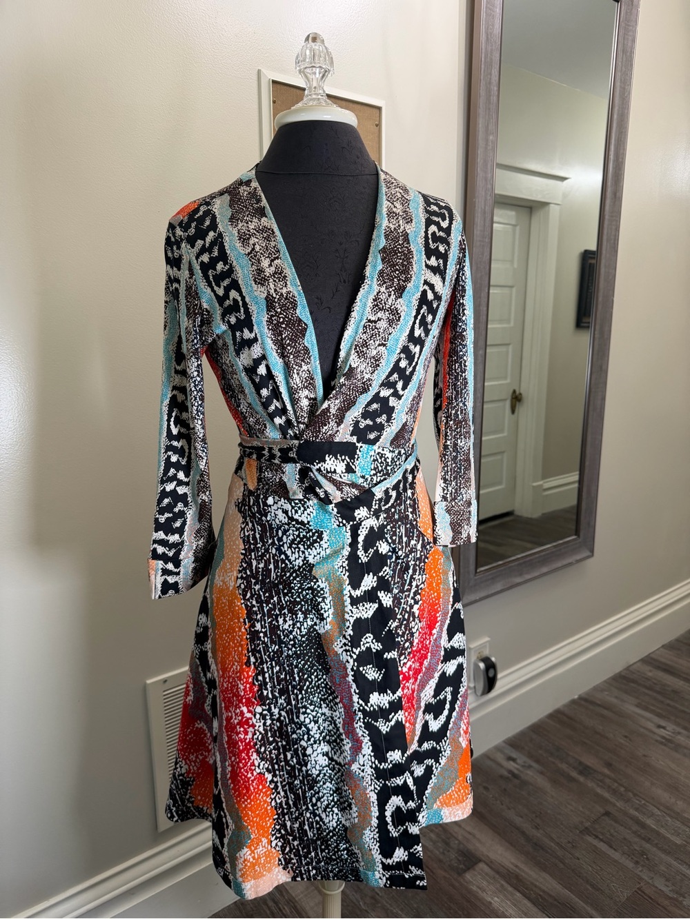 Diane Von Furstenberg AMELIA Desert Python Camo Wrap Dress Size 4